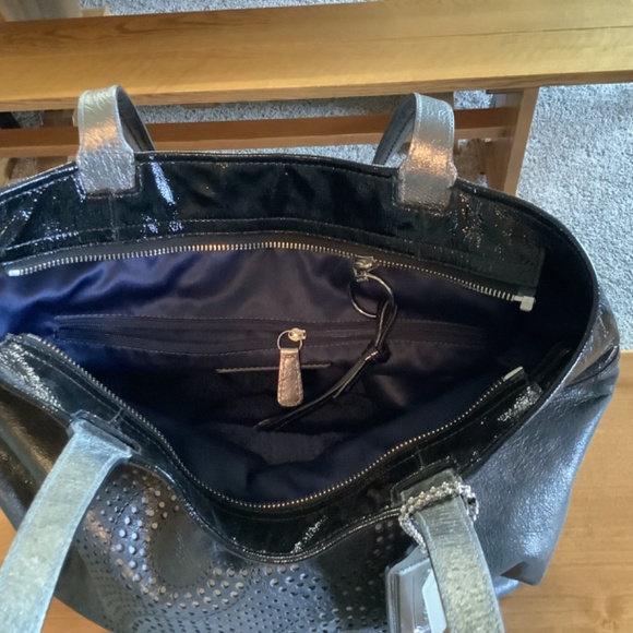 Authentic Coach Handbag Tote - Picture 3 of 4